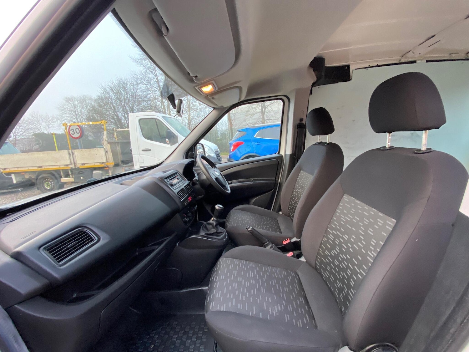 Used Vauxhall Combo 2014 for sale - 77015914: Photo 18