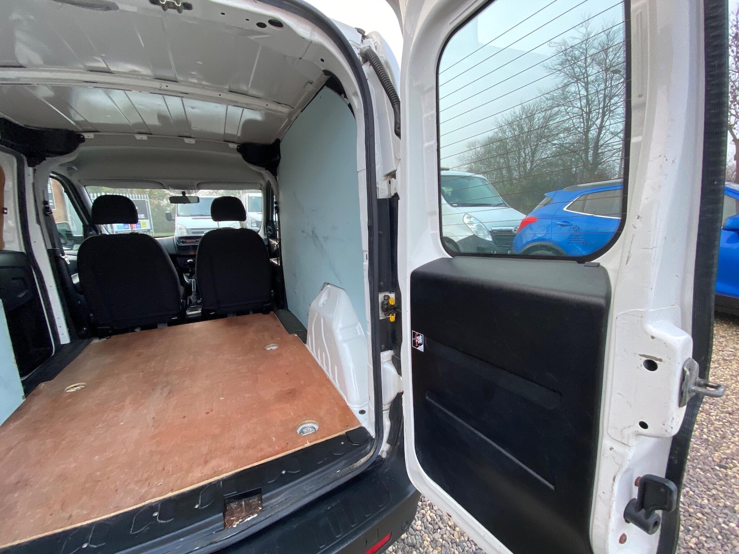 Used Vauxhall Combo 2014 for sale - 77015914: Photo 21