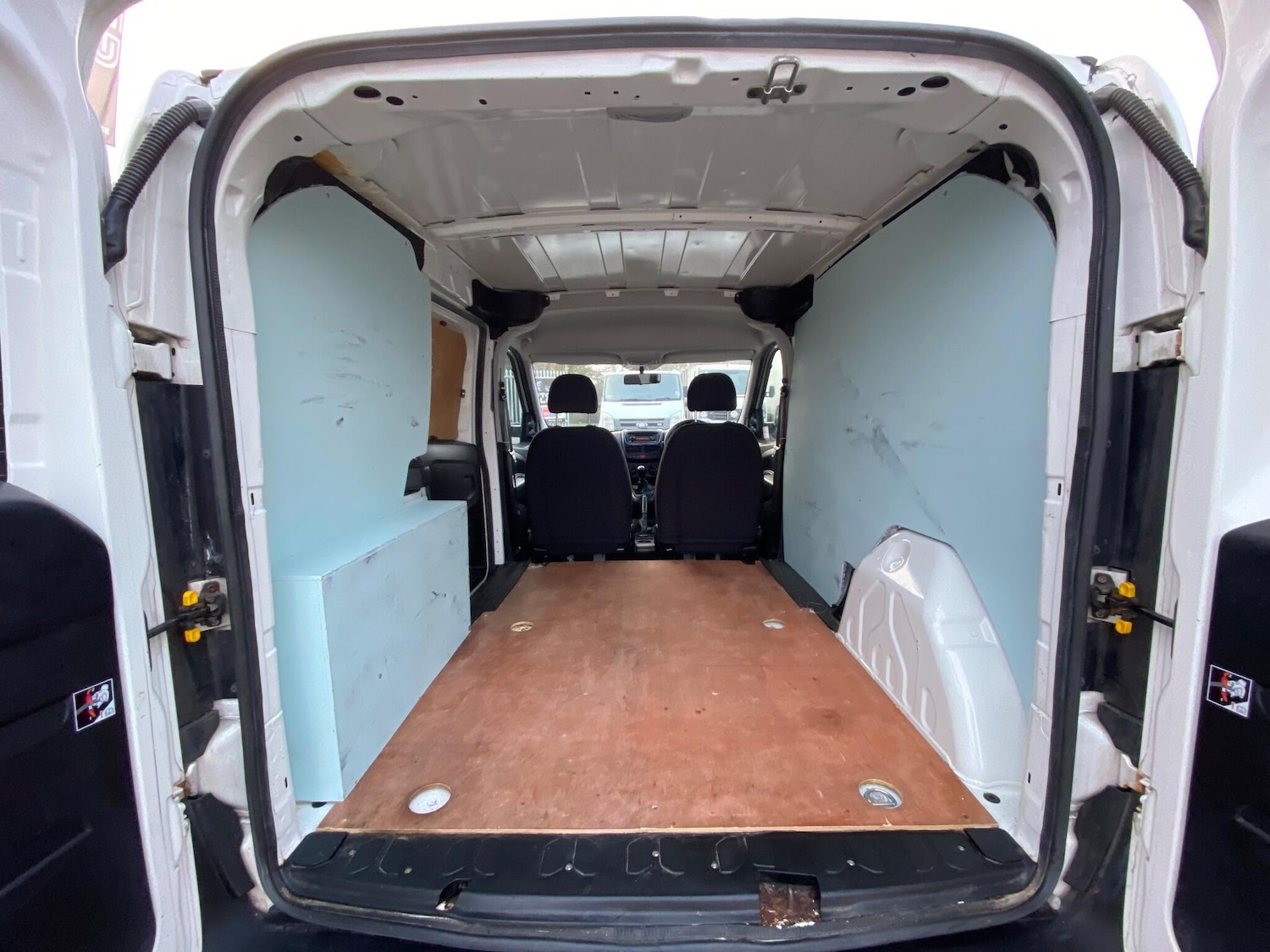 Used Vauxhall Combo 2014 for sale - 77015914: Photo 29