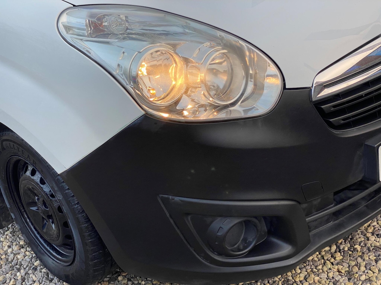 Used Vauxhall Combo 2014 for sale - 77015914: Photo 37