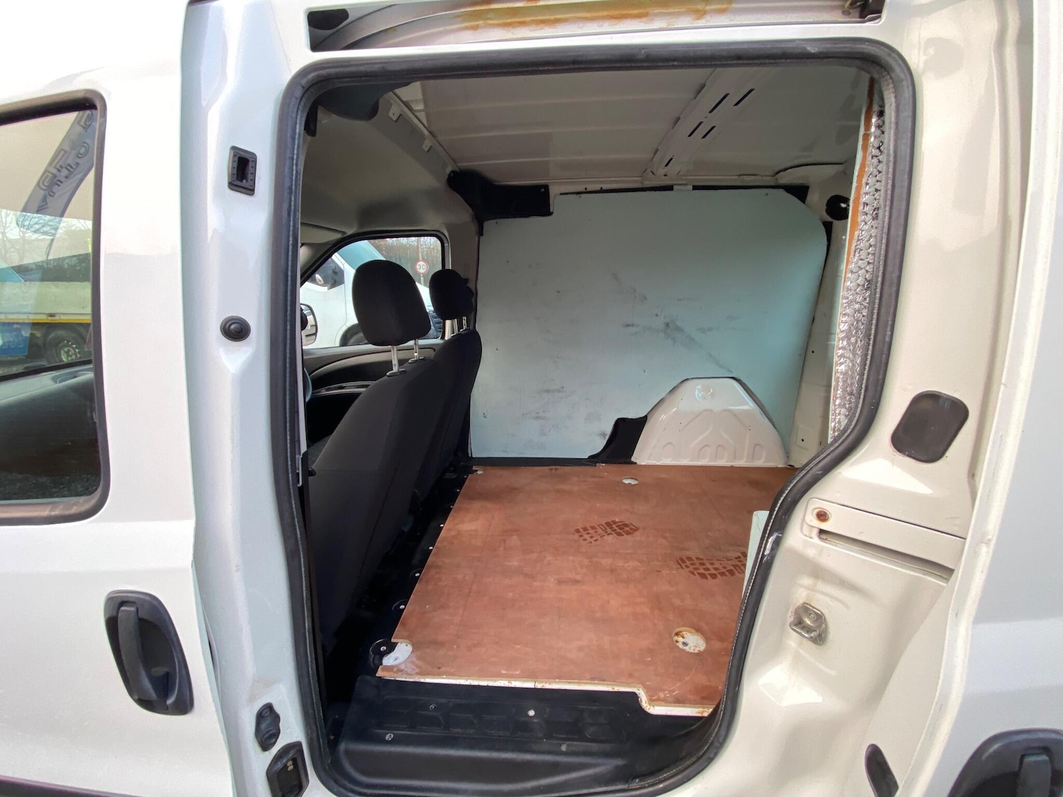 Used Vauxhall Combo 2014 for sale - 77015914: Photo 45