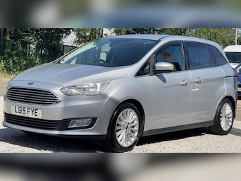 Used Ford Grand C-Max 2015 for sale - 79132790: Photo