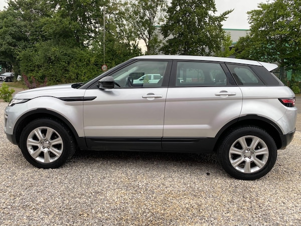 Used Land Rover Range Rover Evoque 2017 for sale - 75350638: Photo 17