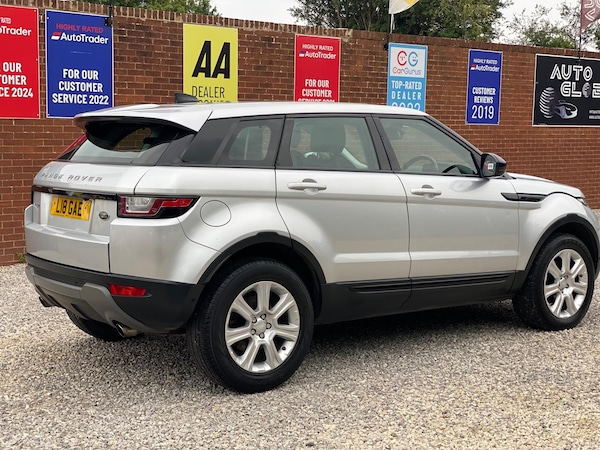 Used Land Rover Range Rover Evoque 2017 for sale - 75350638: Photo 4