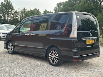 Used Nissan Serena 2016 for sale - 75552487: Photo