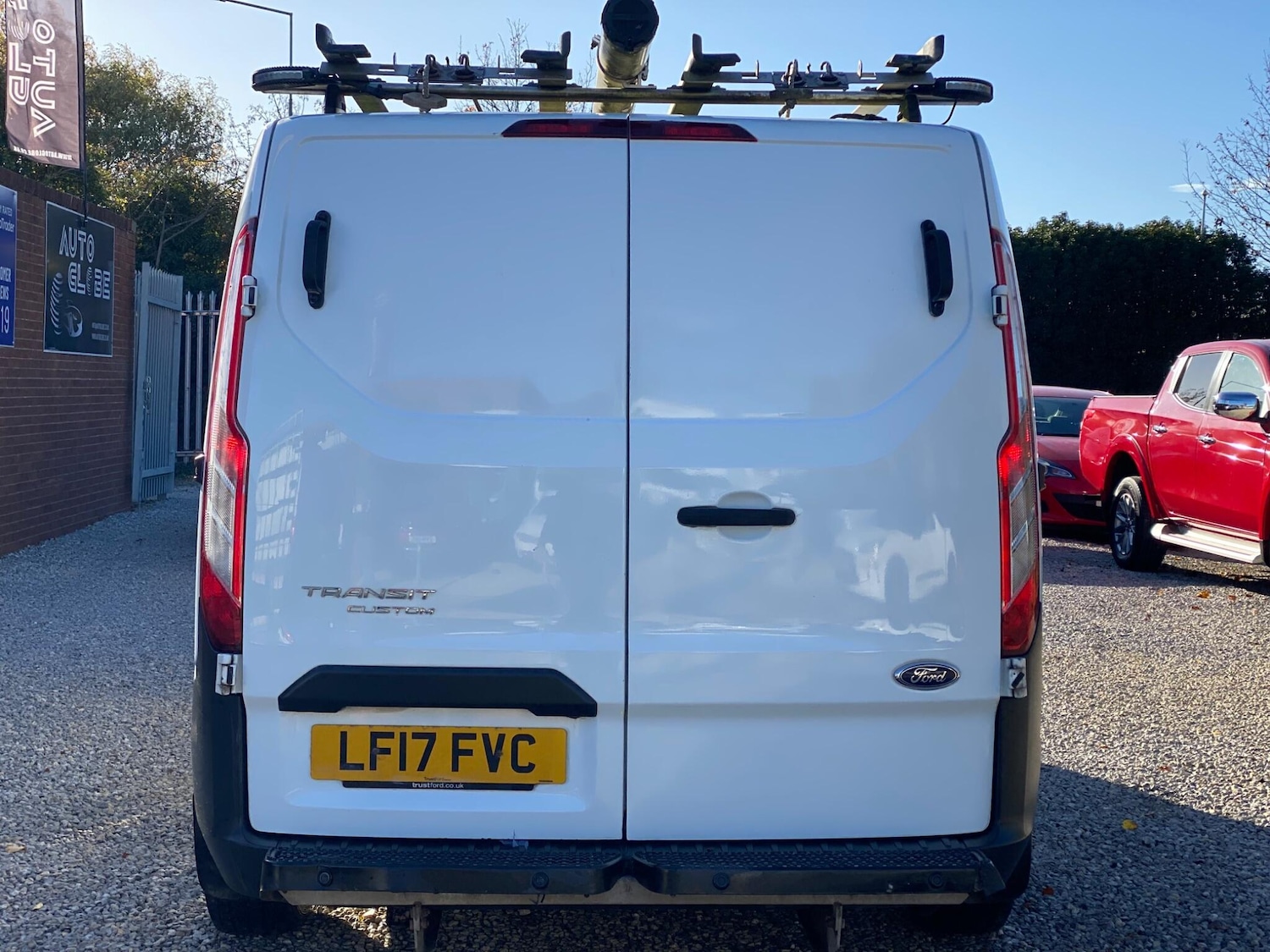 Used Ford Transit Custom 2017 for sale - 76360671: Photo 14