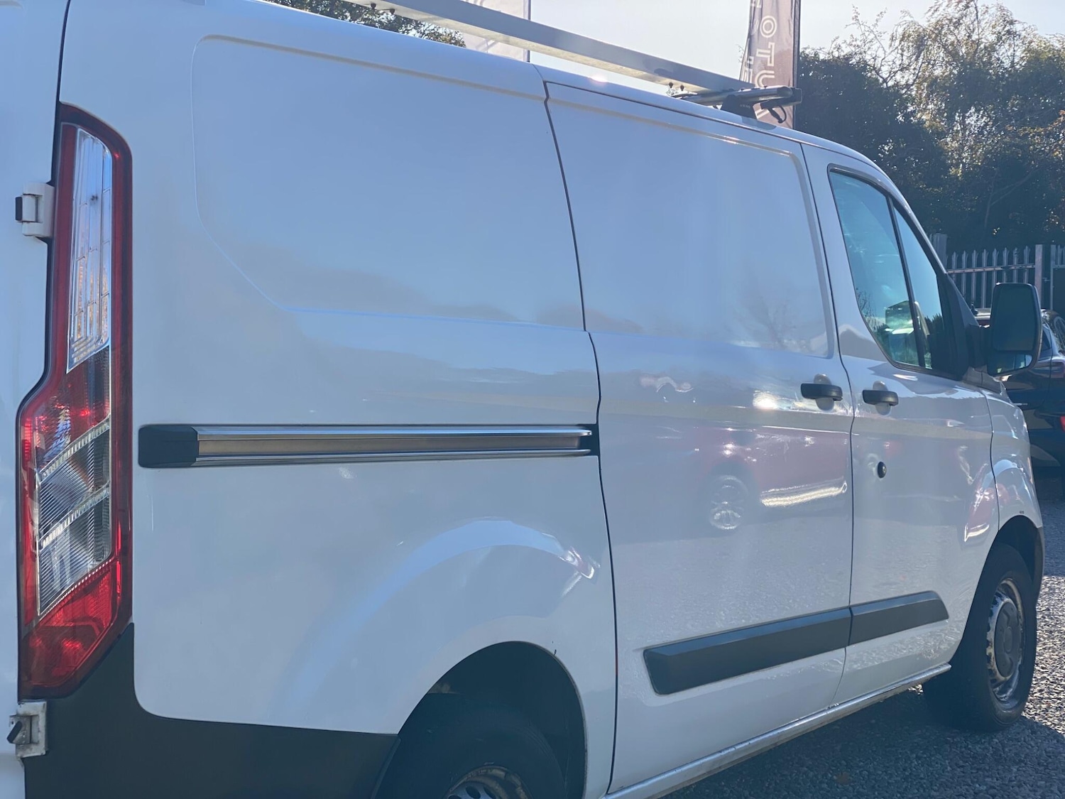 Used Ford Transit Custom 2017 for sale - 76360671: Photo 15