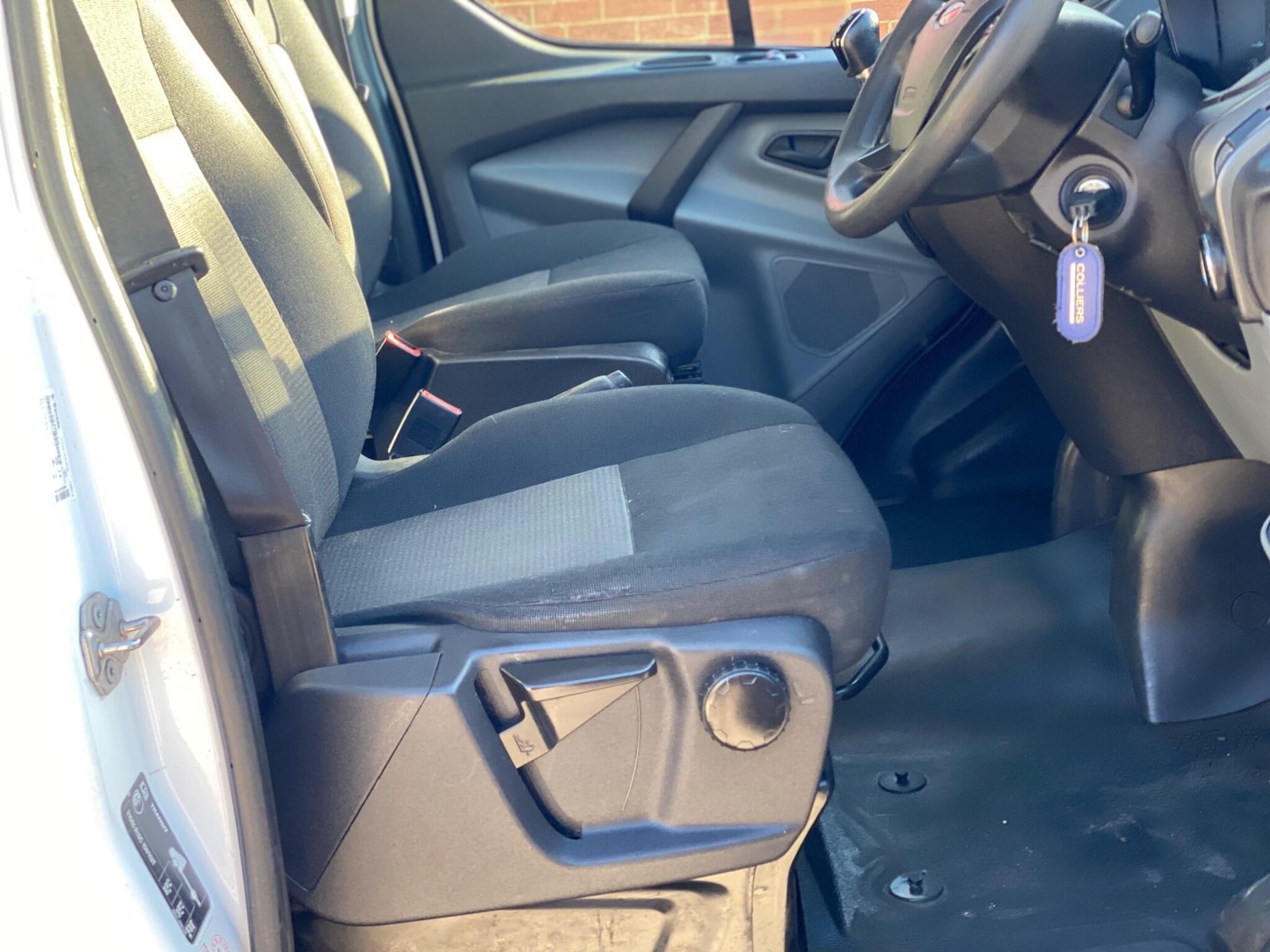 Used Ford Transit Custom 2017 for sale - 76360671: Photo 20