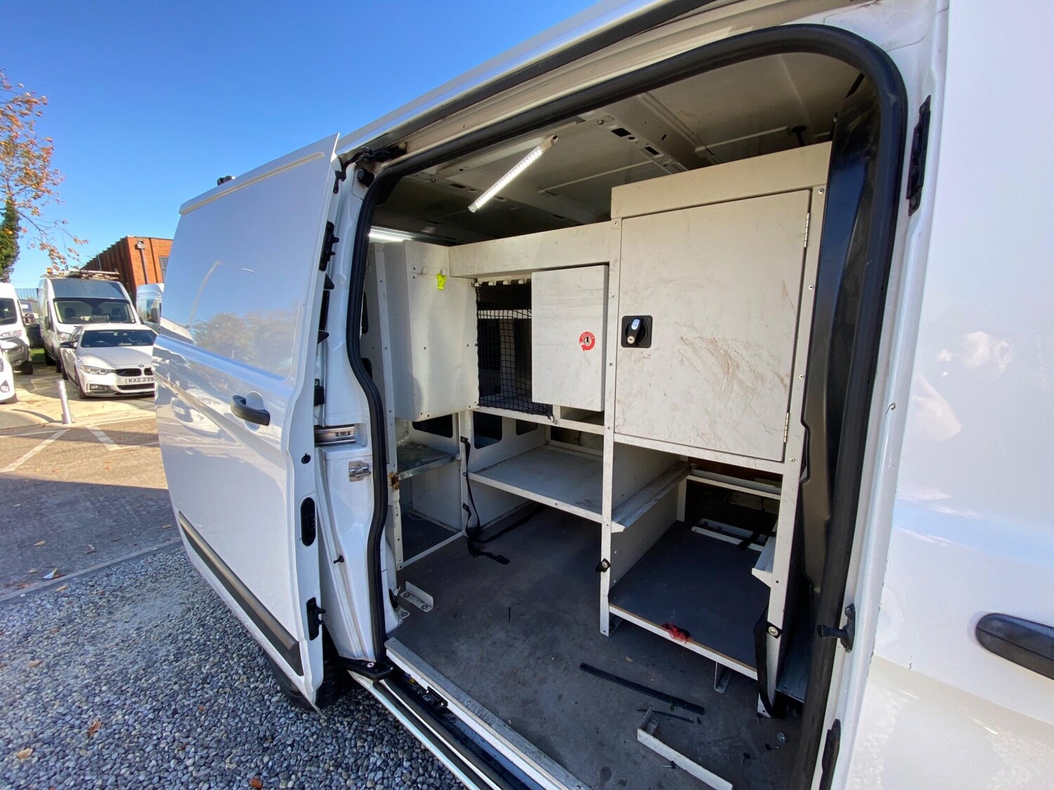 Used Ford Transit Custom 2017 for sale - 76360671: Photo 25