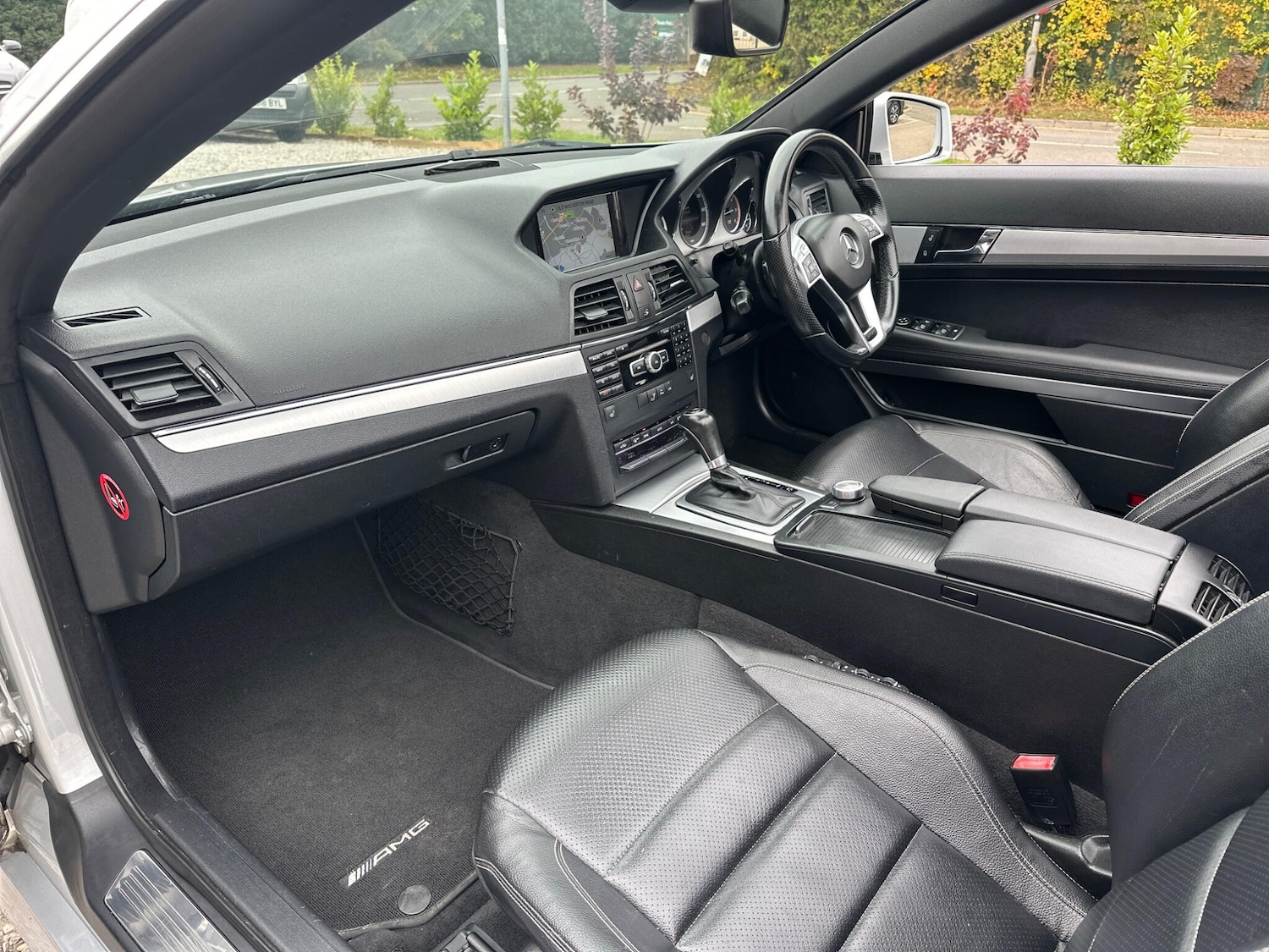 Used Mercedes-Benz E-Class 2013 for sale - 76152376: Photo 10