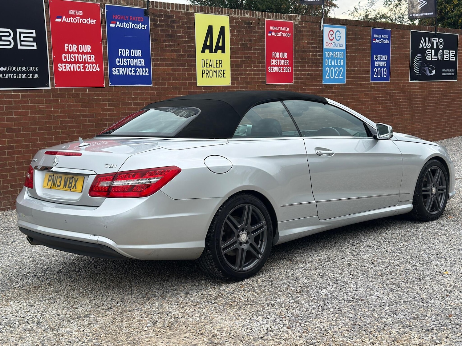 Used Mercedes-Benz E-Class 2013 for sale - 76152376: Photo 17