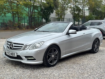 Used Mercedes-Benz E-Class 2013 for sale - 76152376: Photo 3
