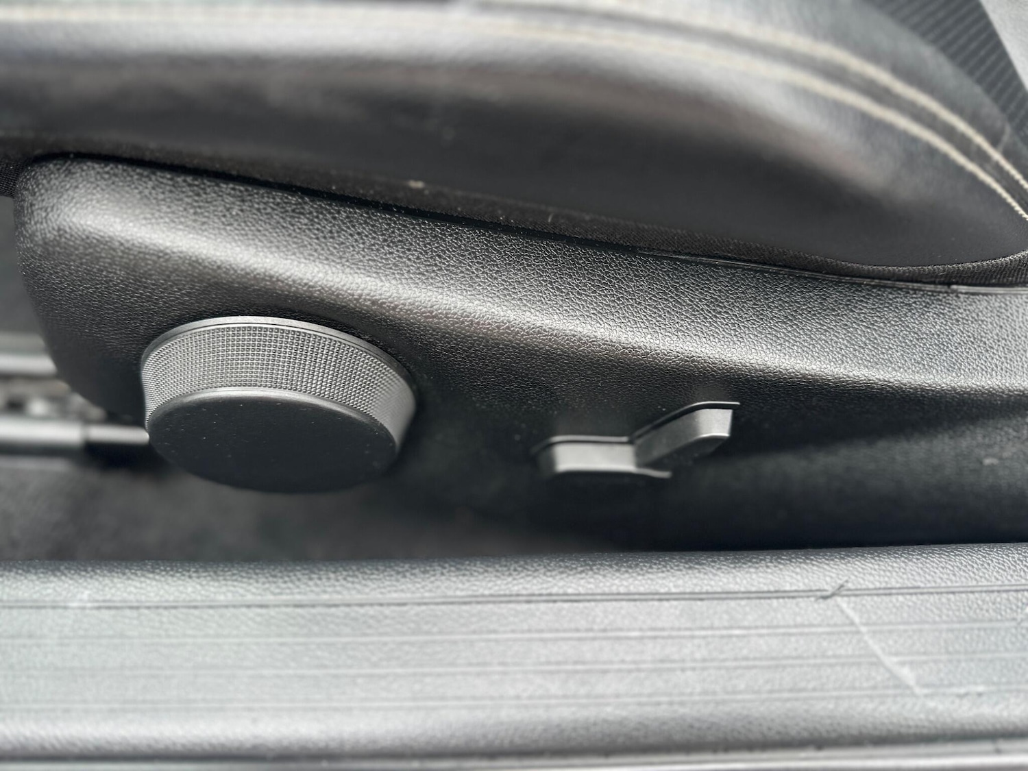 Used Mercedes-Benz E-Class 2013 for sale - 76152376: Photo 49