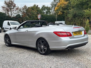 Used Mercedes-Benz E-Class 2013 for sale - 76152376: Photo 4