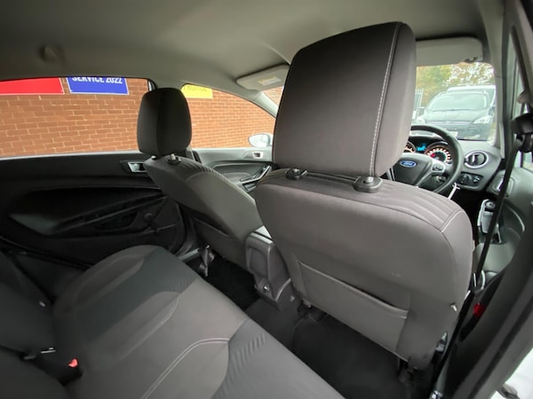 Used Ford Fiesta 2015 for sale - 76260043: Photo 26