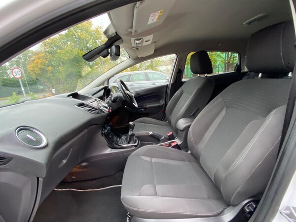 Used Ford Fiesta 2015 for sale - 76260043: Photo 34