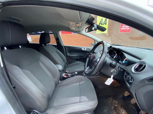 Used Ford Fiesta 2015 for sale - 76260043: Photo 45