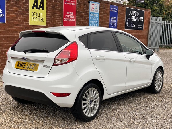 Used Ford Fiesta 2015 for sale - 76260043: Photo 5