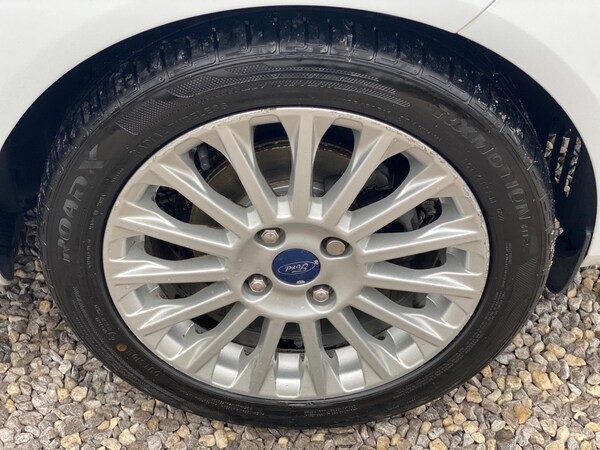 Used Ford Fiesta 2015 for sale - 76260043: Photo 60
