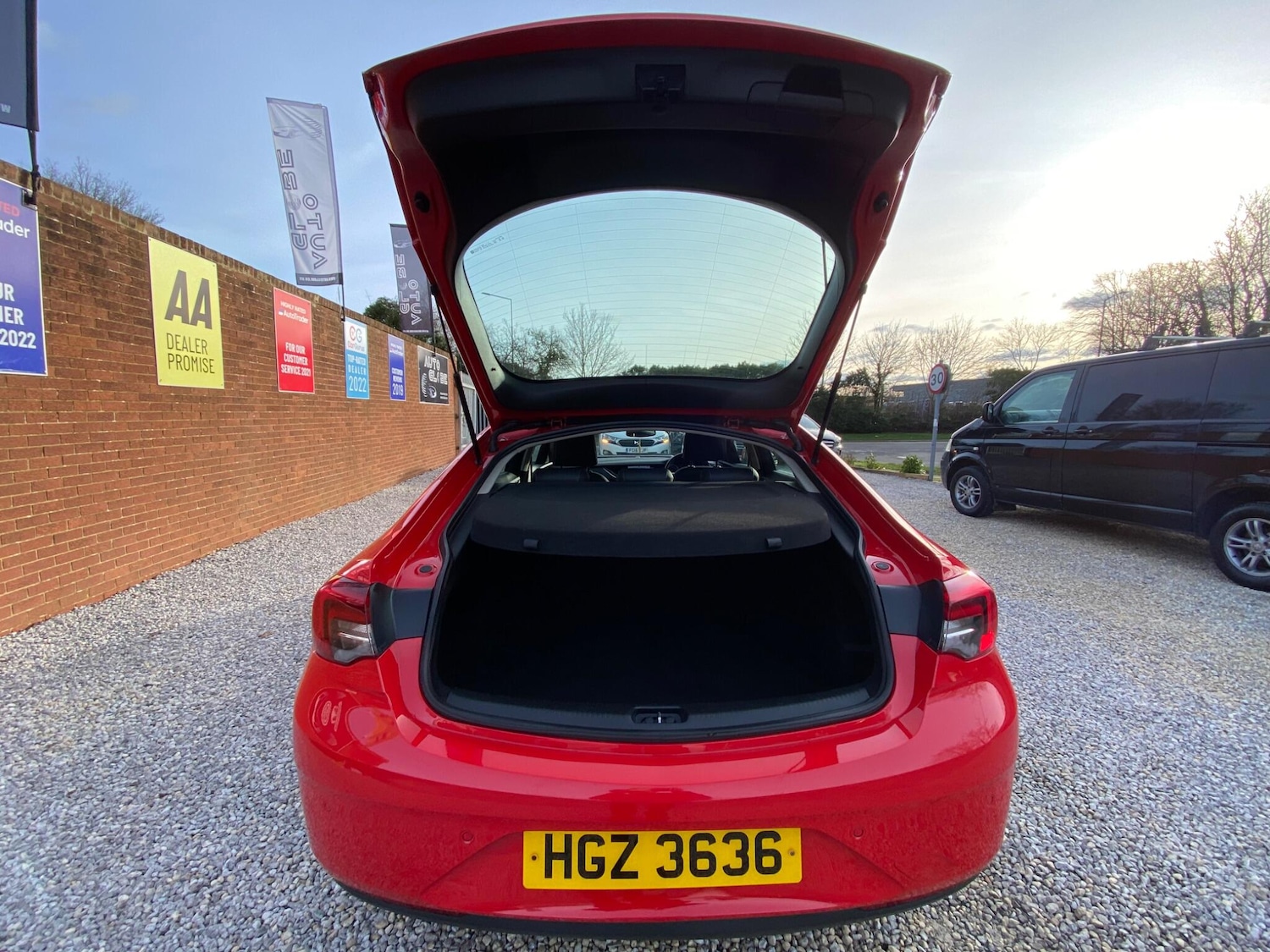 Used Vauxhall Insignia 2017 for sale - 77550545: Photo 13