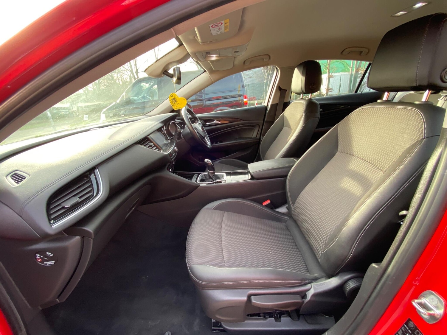 Used Vauxhall Insignia 2017 for sale - 77550545: Photo 18