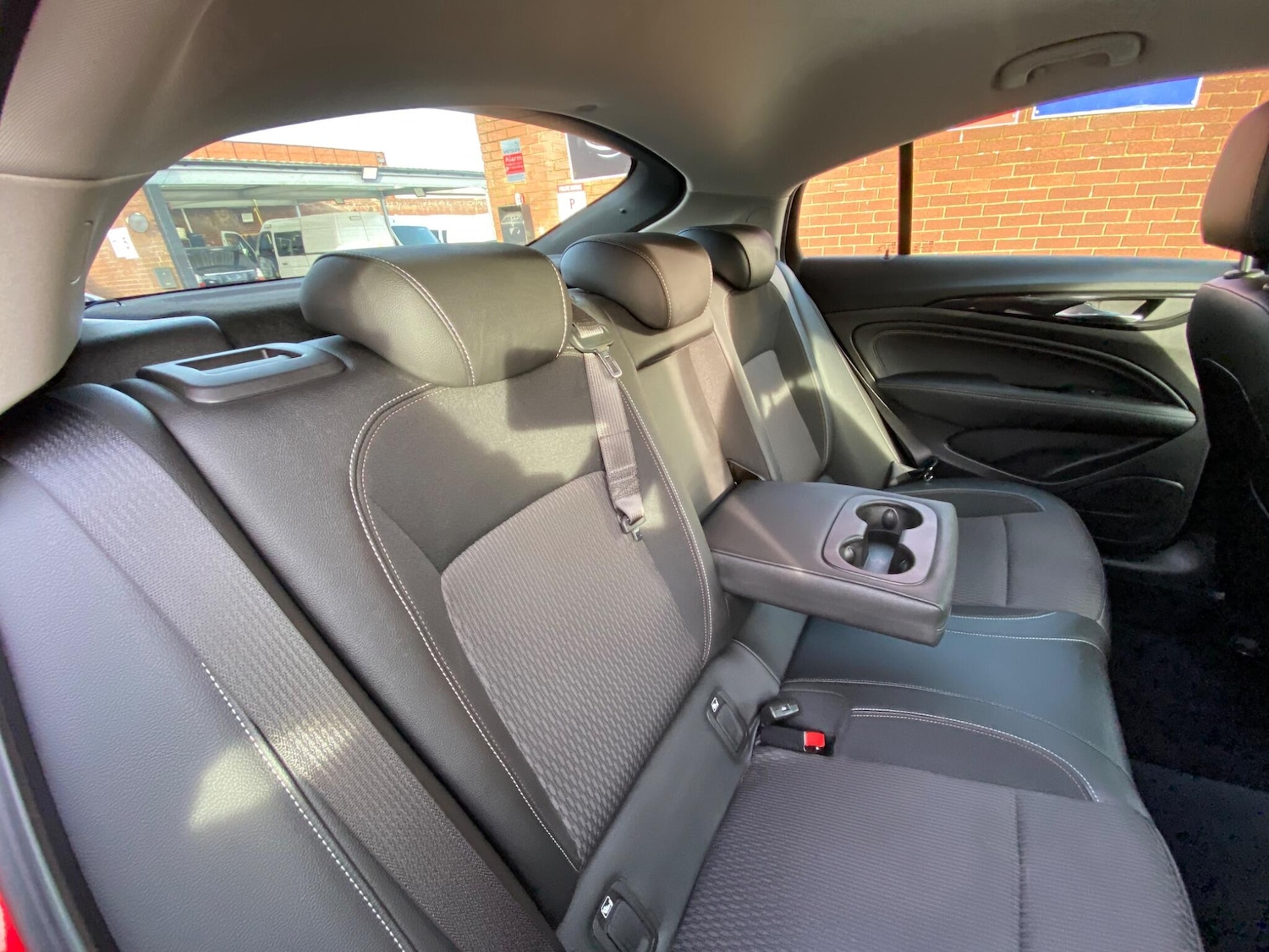 Used Vauxhall Insignia 2017 for sale - 77550545: Photo 22