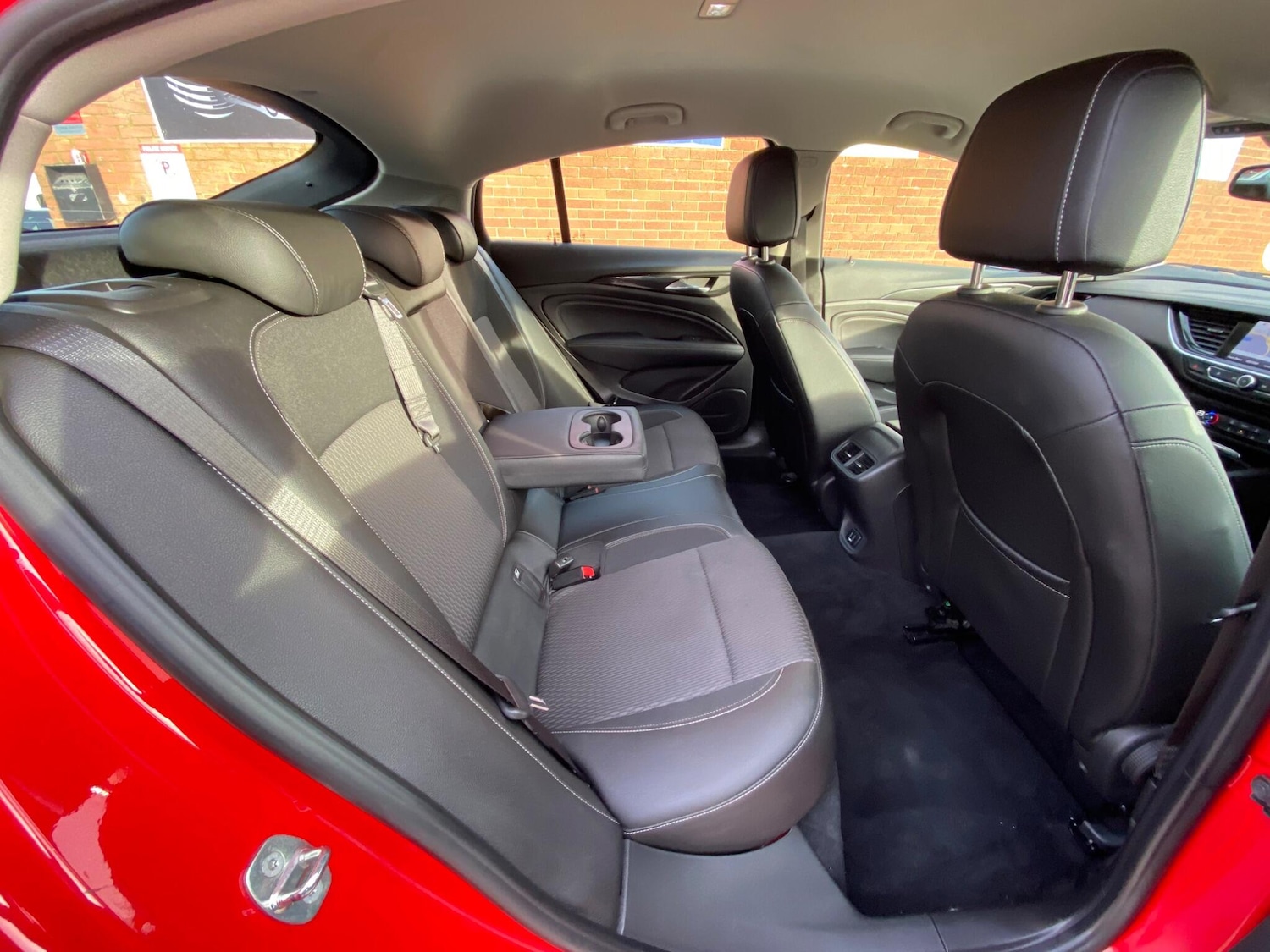 Used Vauxhall Insignia 2017 for sale - 77550545: Photo 29