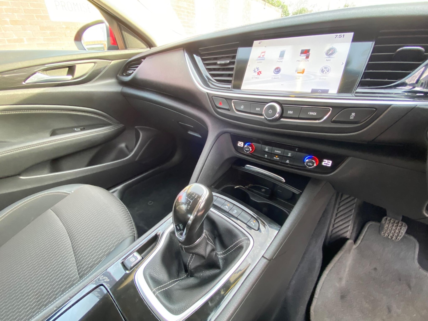 Used Vauxhall Insignia 2017 for sale - 77550545: Photo 44