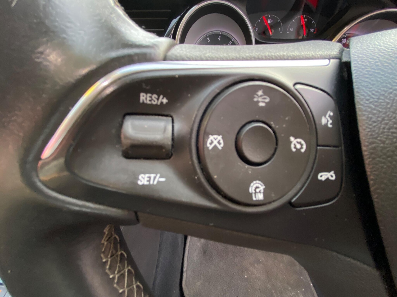 Used Vauxhall Insignia 2017 for sale - 77550545: Photo 48