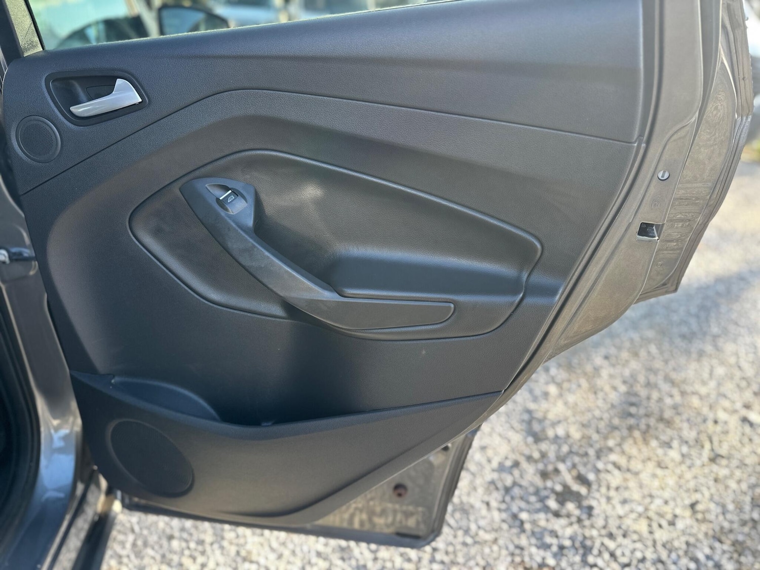 Used Ford Kuga 2014 for sale - 77853331: Photo 33