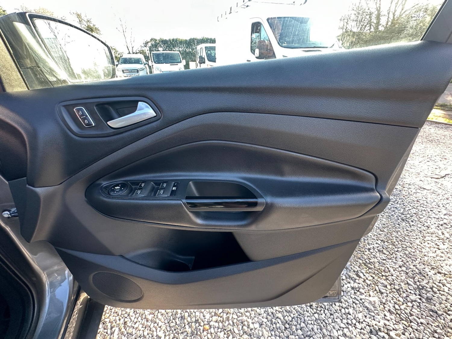 Used Ford Kuga 2014 for sale - 77853331: Photo 41