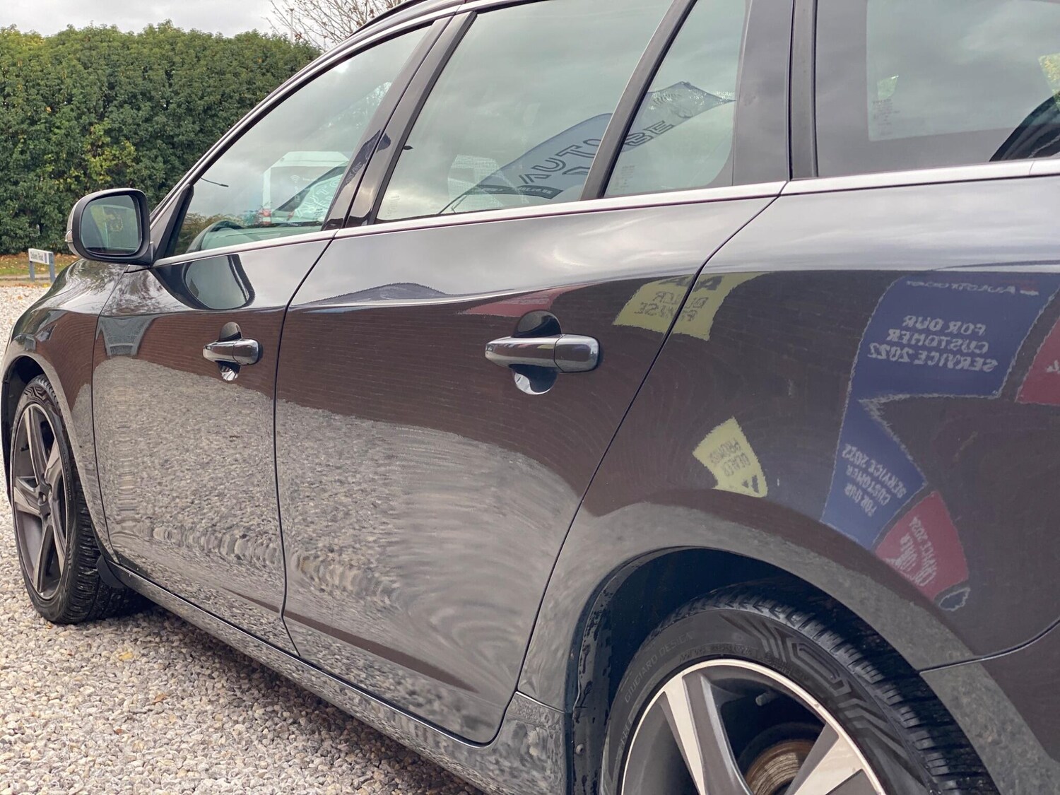 Used Volvo V60 2015 for sale - 76380810: Photo 17