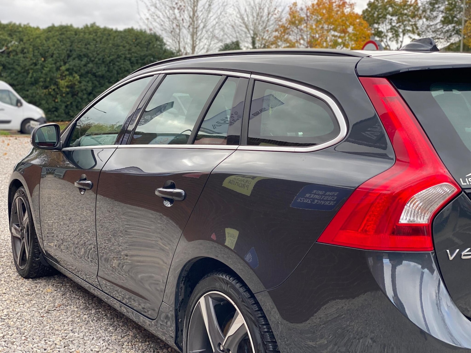 Used Volvo V60 2015 for sale - 76380810: Photo 19