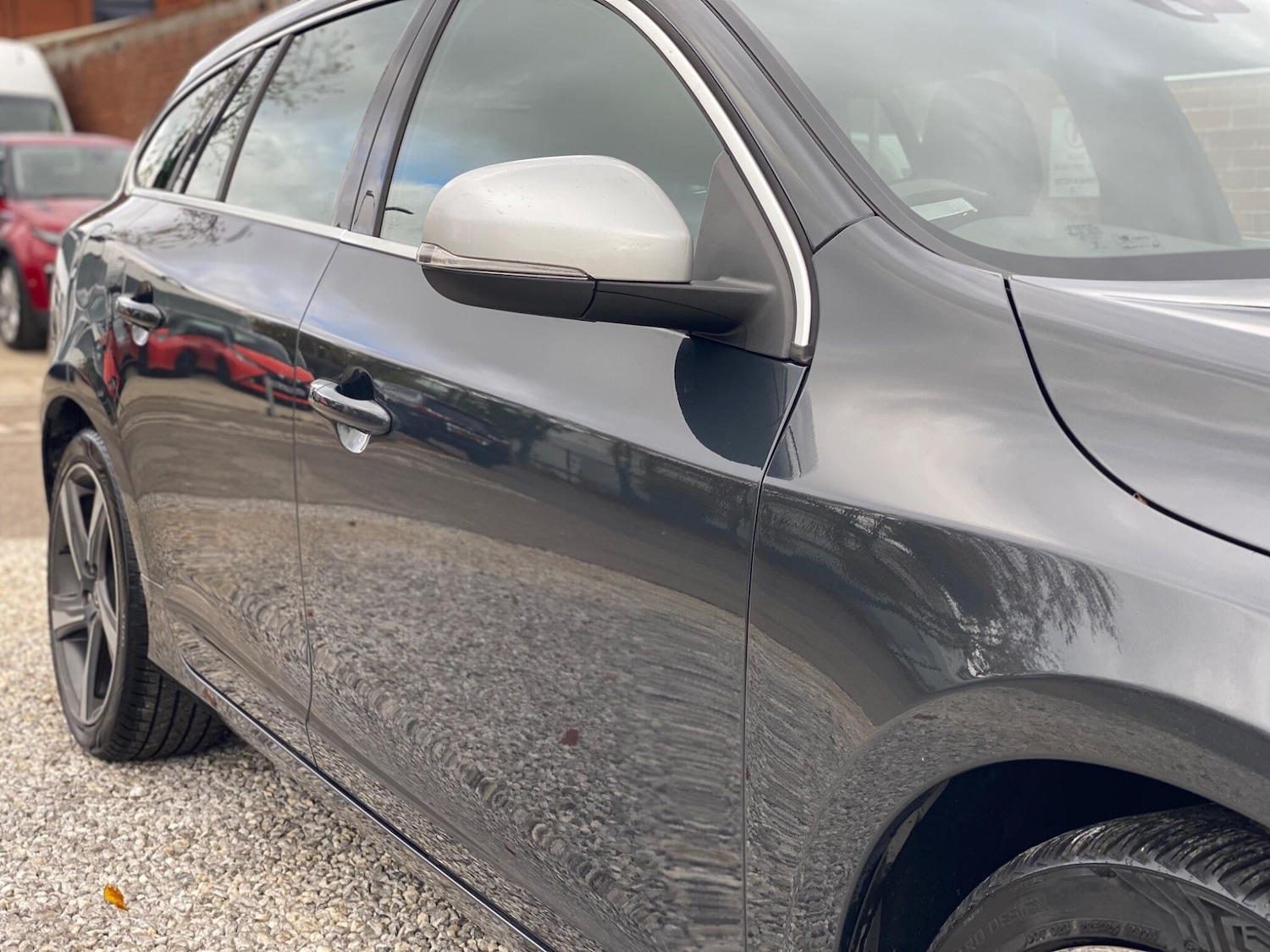 Used Volvo V60 2015 for sale - 76380810: Photo 53