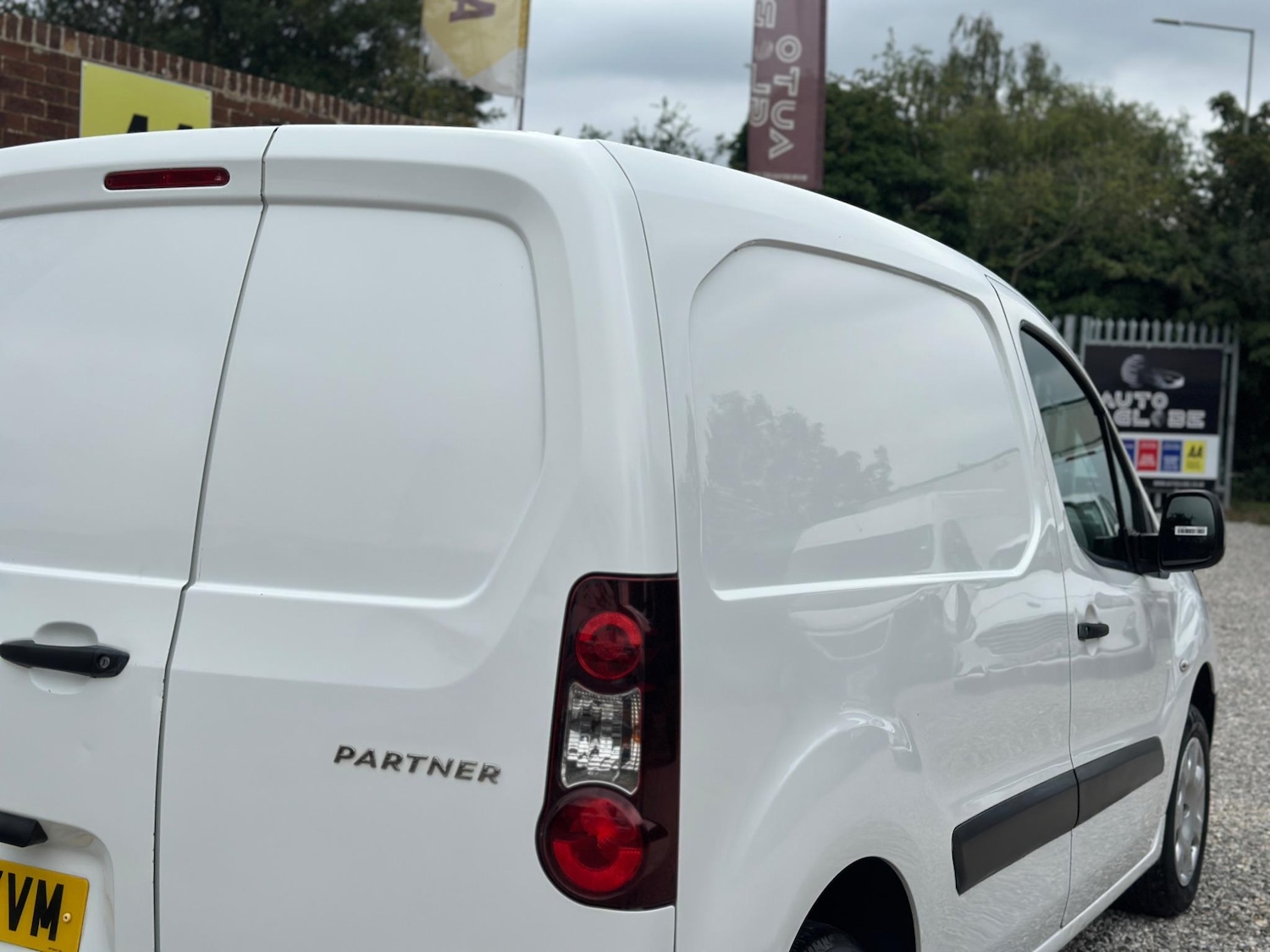Vehicle 21