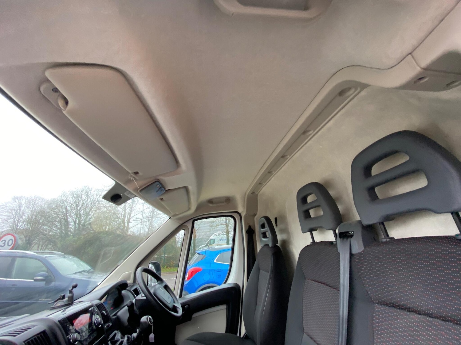 Used Peugeot Boxer 2018 for sale - 76952738: Photo 47