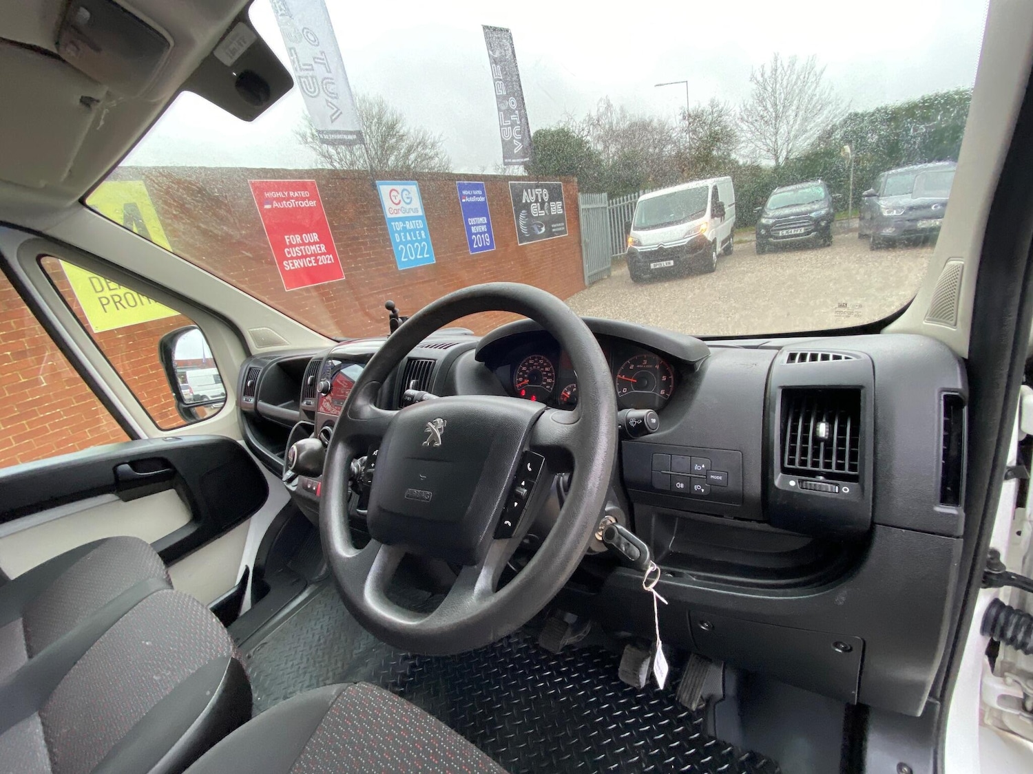 Used Peugeot Boxer 2018 for sale - 76952738: Photo 8