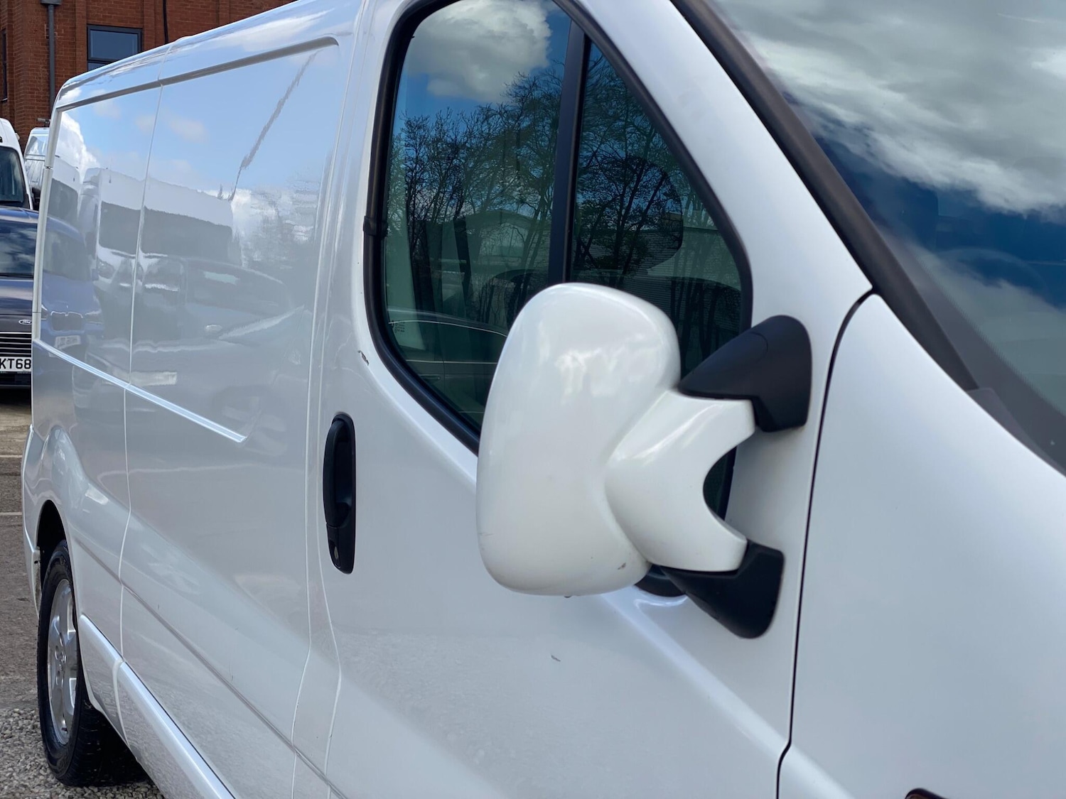 Used Vauxhall Vivaro for sale - 78215116: Photo 21