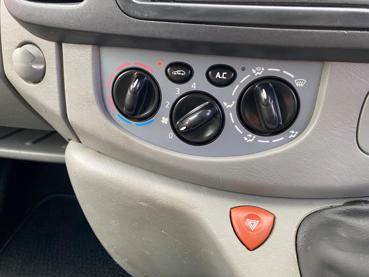 Used Vauxhall Vivaro for sale - 78215116: Photo 35