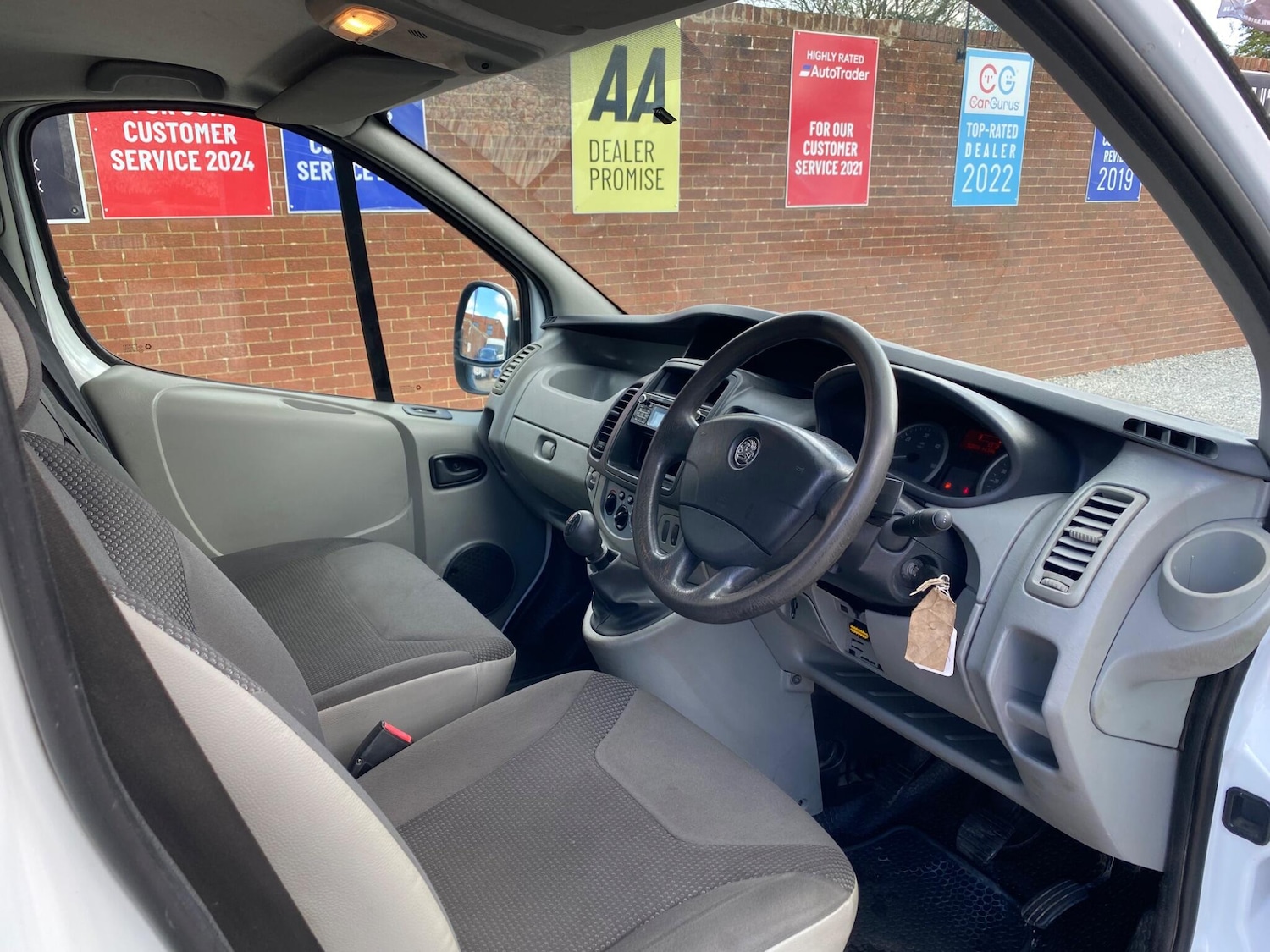 Used Vauxhall Vivaro for sale - 78215116: Photo 9