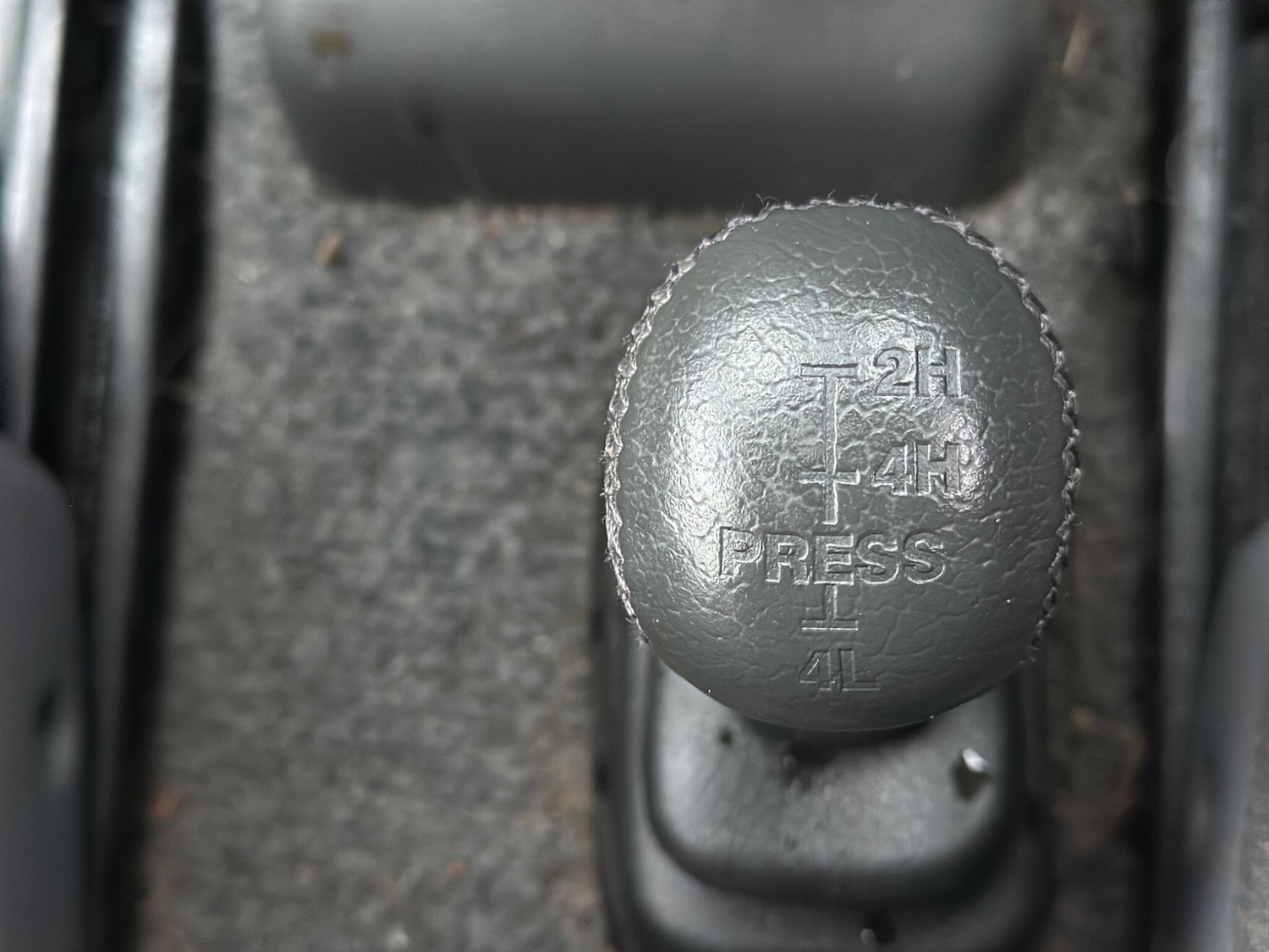 Used Suzuki Jimny 2004 for sale - 77190707: Photo 40