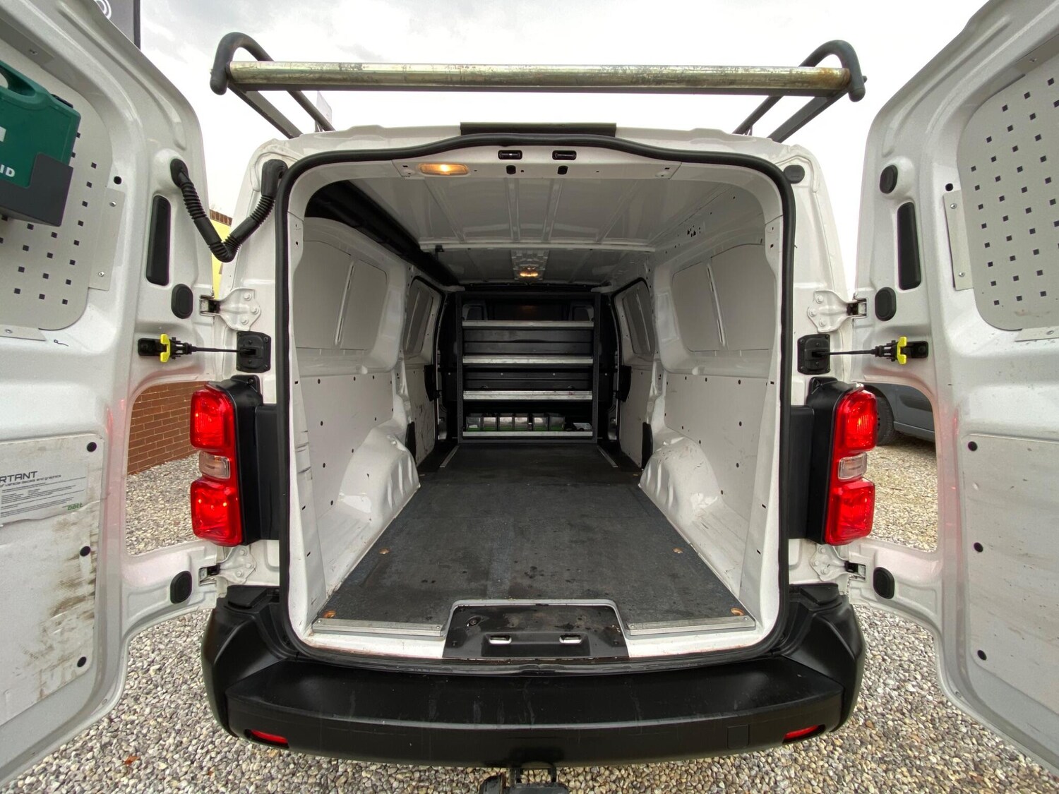 Used Vauxhall Vivaro 2022 for sale - 76484598: Photo 42