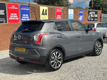 Used Ssangyong Tivoli 2015 for sale - 79453557: Photo