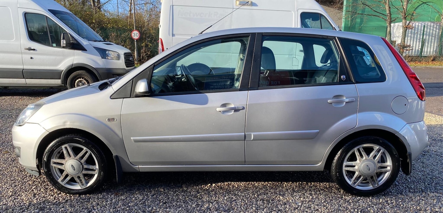 Used Ford Fiesta 2007 for sale - 76743534: Photo 29