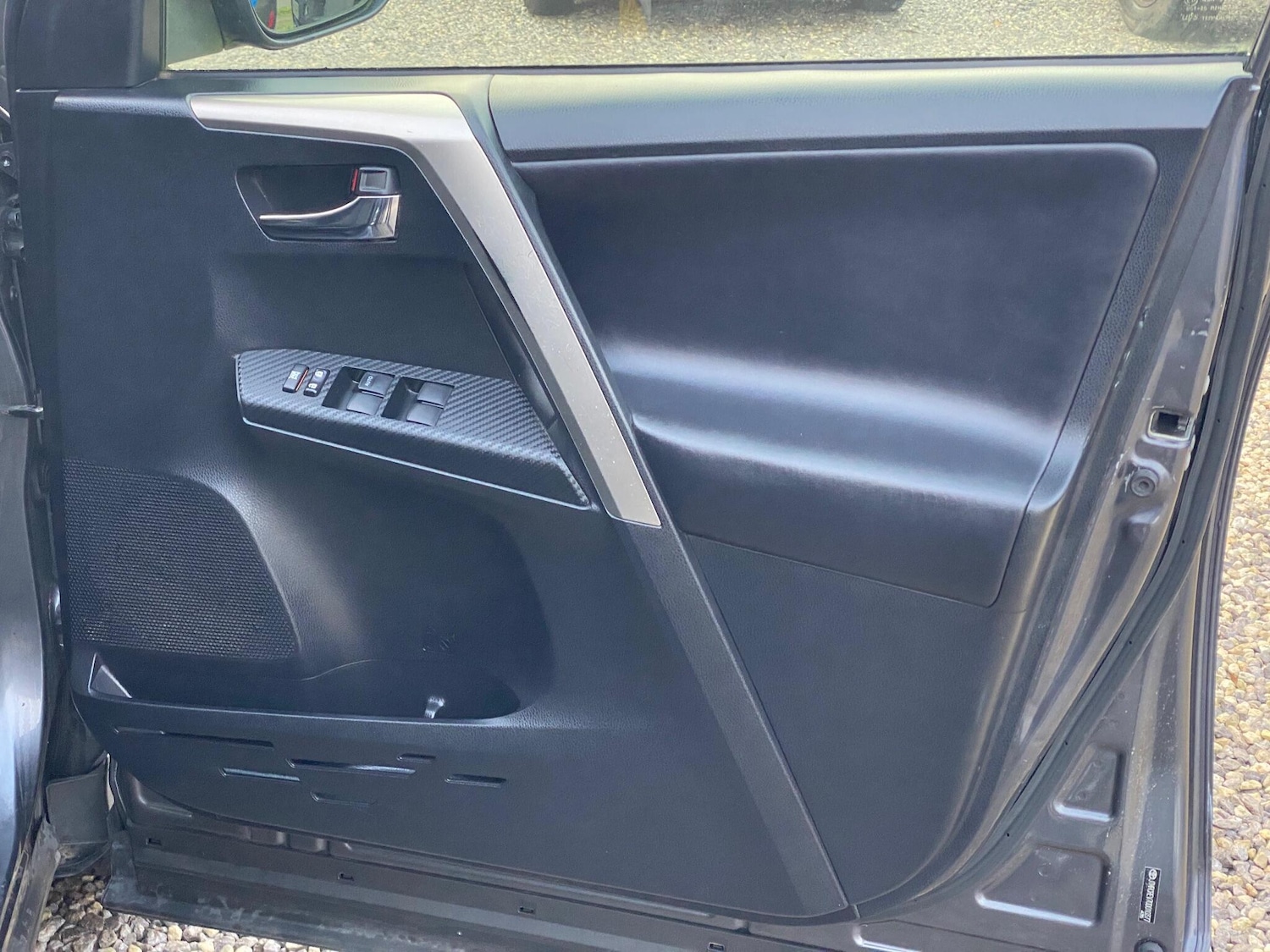 Used Toyota RAV4 2013 for sale - 77015919: Photo 28