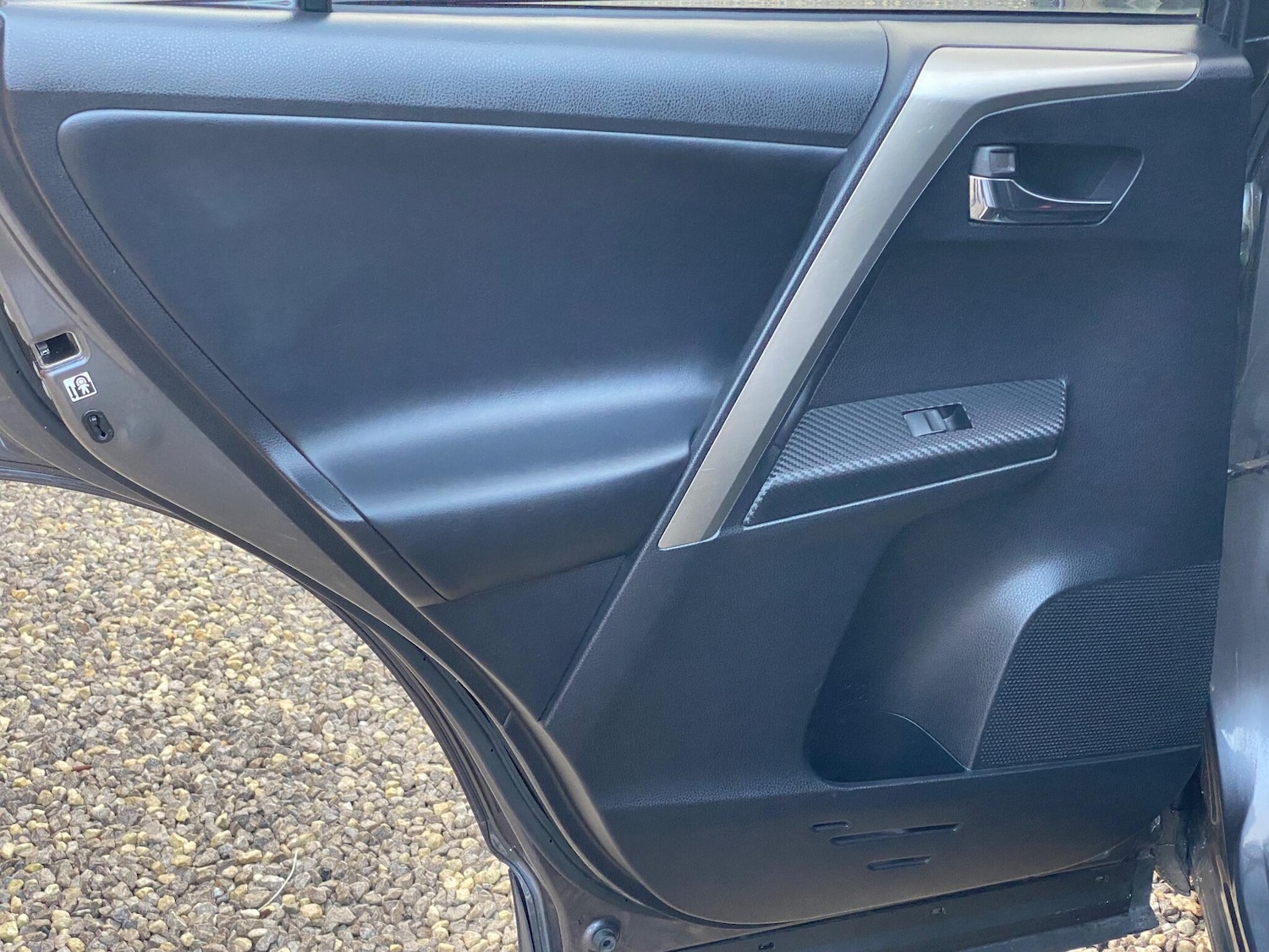 Used Toyota RAV4 2013 for sale - 77015919: Photo 31