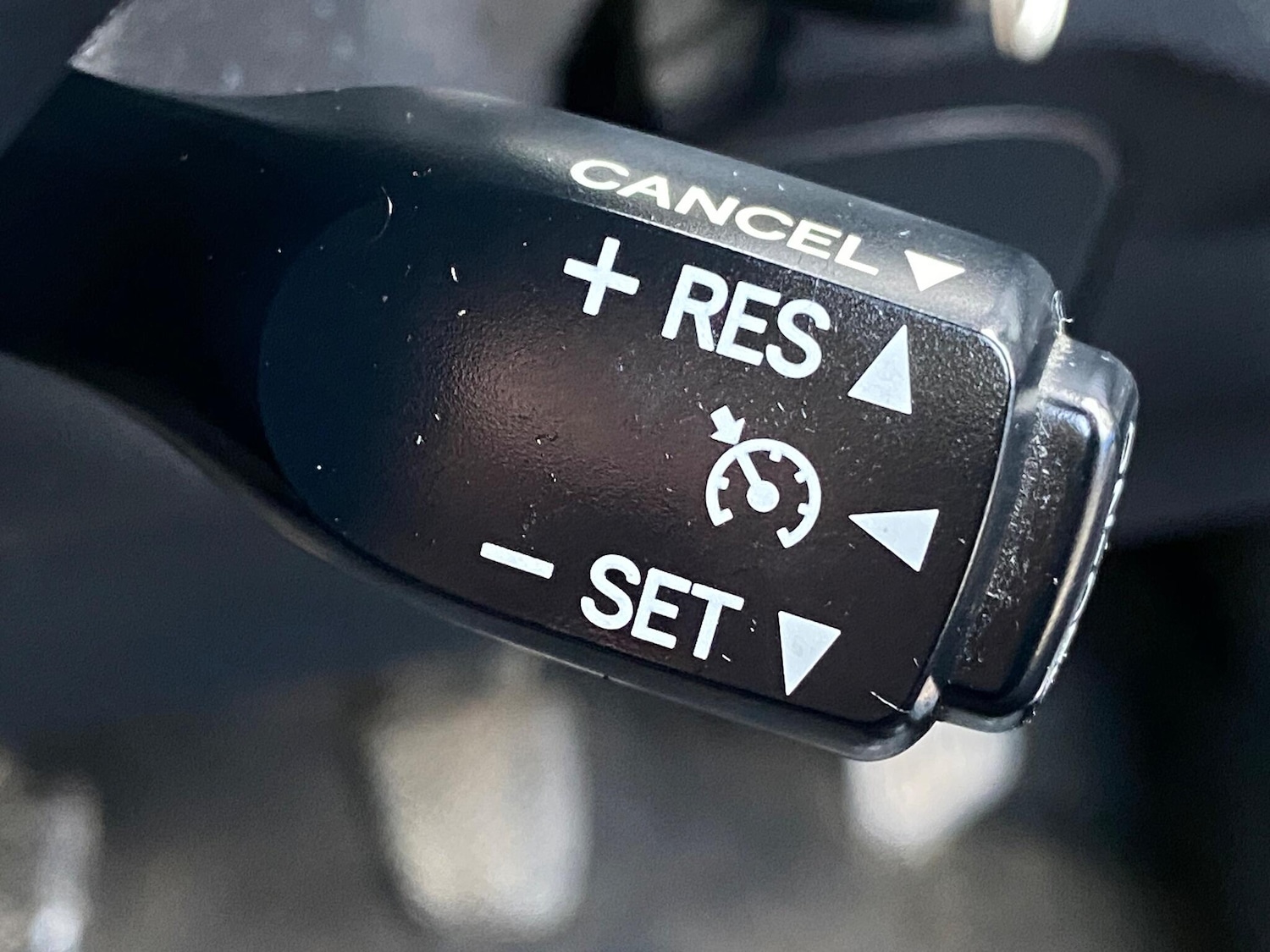 Used Toyota RAV4 2013 for sale - 77015919: Photo 35