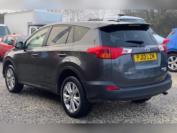 Used Toyota RAV4 2013 for sale - 77015919: Photo