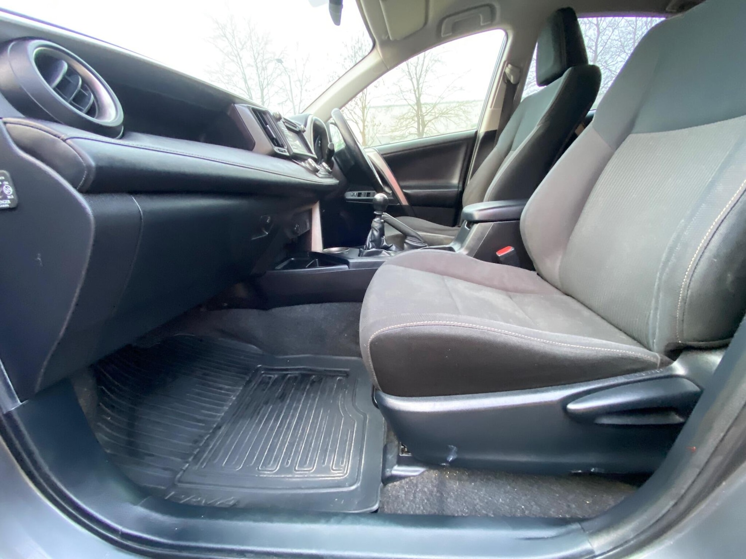 Used Toyota RAV4 2013 for sale - 77015919: Photo 47