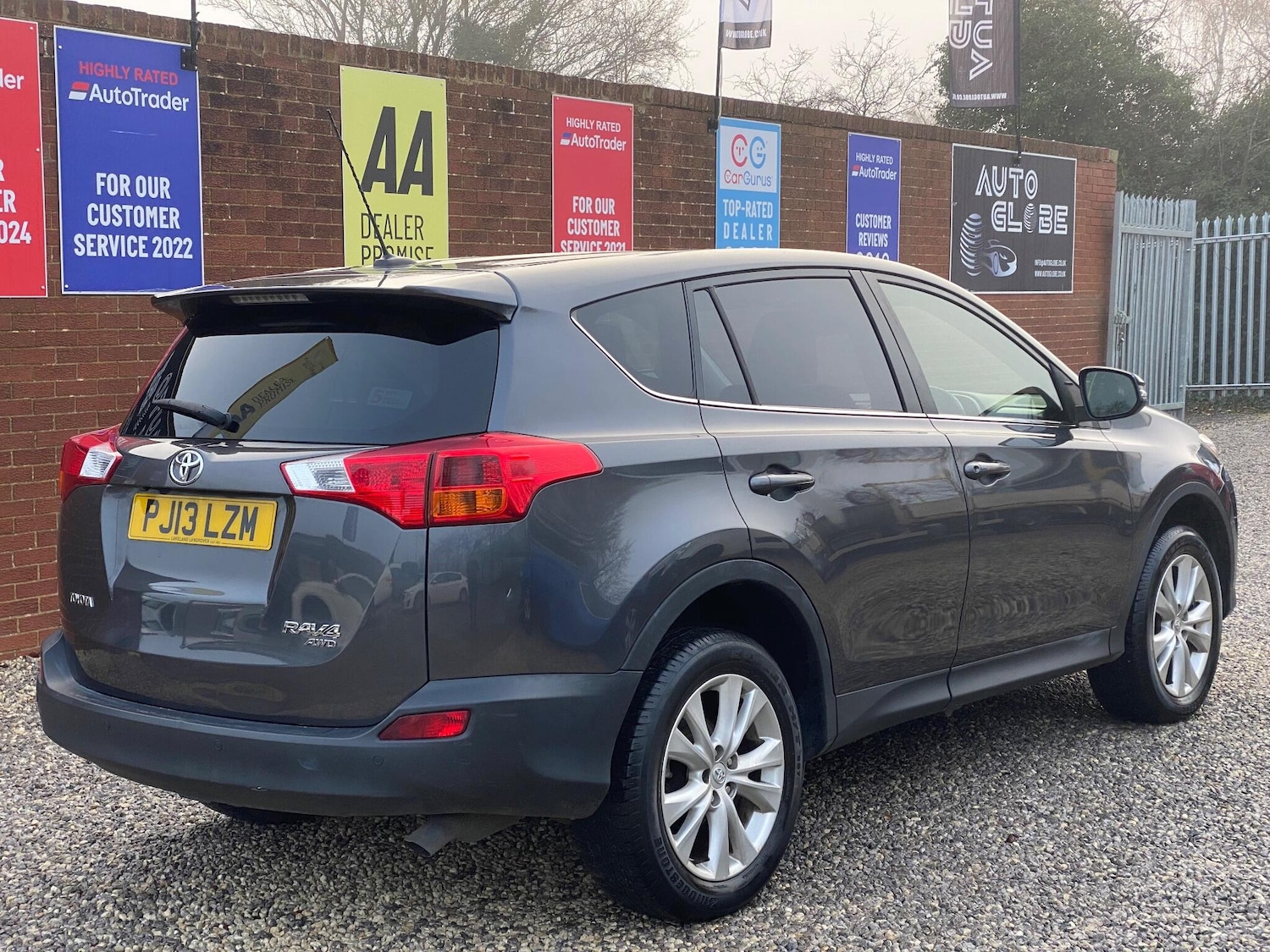 Used Toyota RAV4 2013 for sale - 77015919: Photo 6